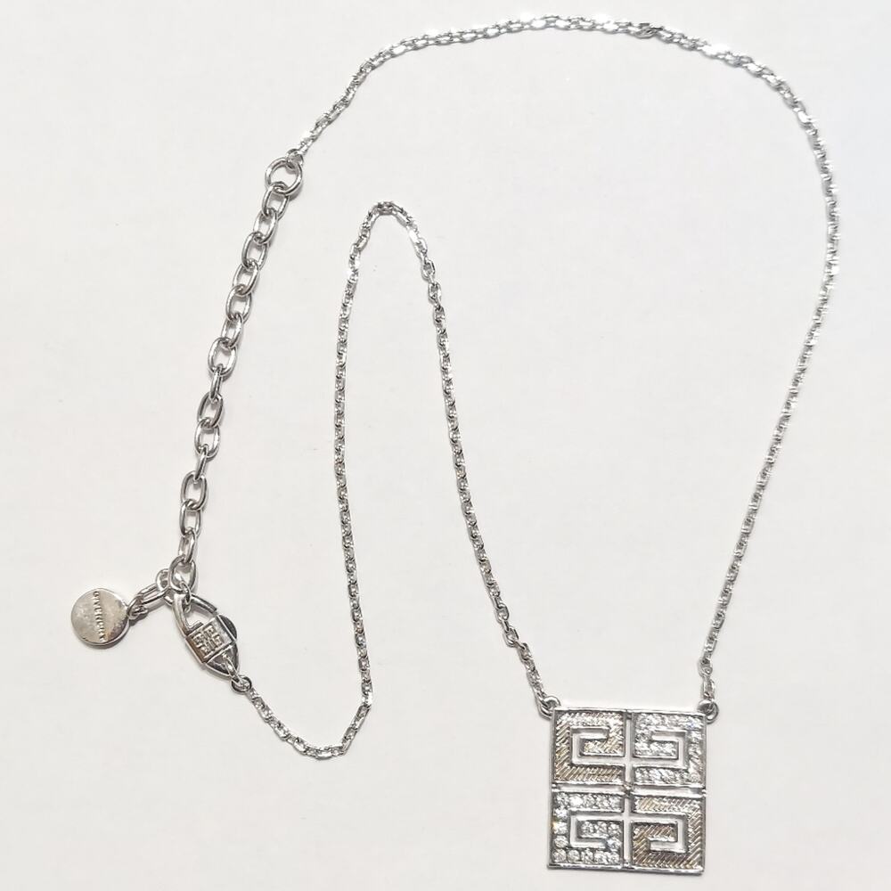 Givenchy 4G Necklace (Silvery)
